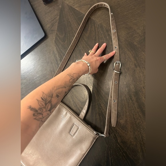 MATT & NAT Shoulder Bag ~ vegan!! 🤍🌎 - Picture 12 of 12